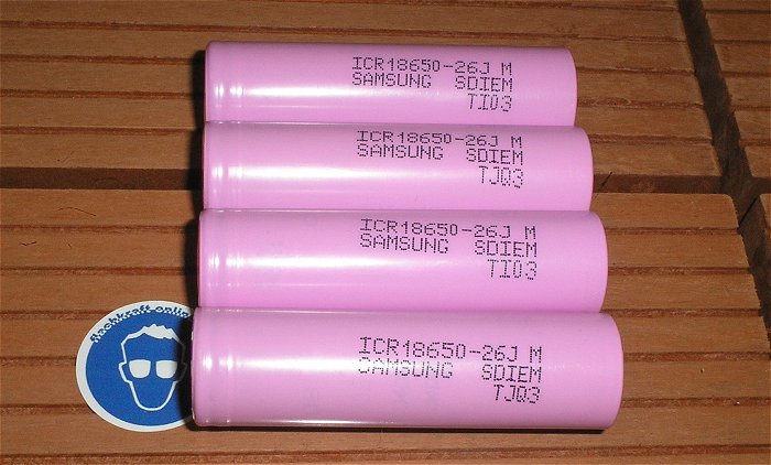 hq2 4x Akku 3.7V 2600 mAh Li-Ion LiIon Samsung ICR18650-26J M SDIEM 1436400 EAN 4016139082486