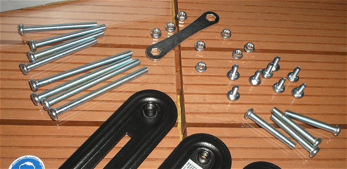 hq1 Vesa Adapter Kit Universal Speaka Professional 1496530 EAN 4016139118642